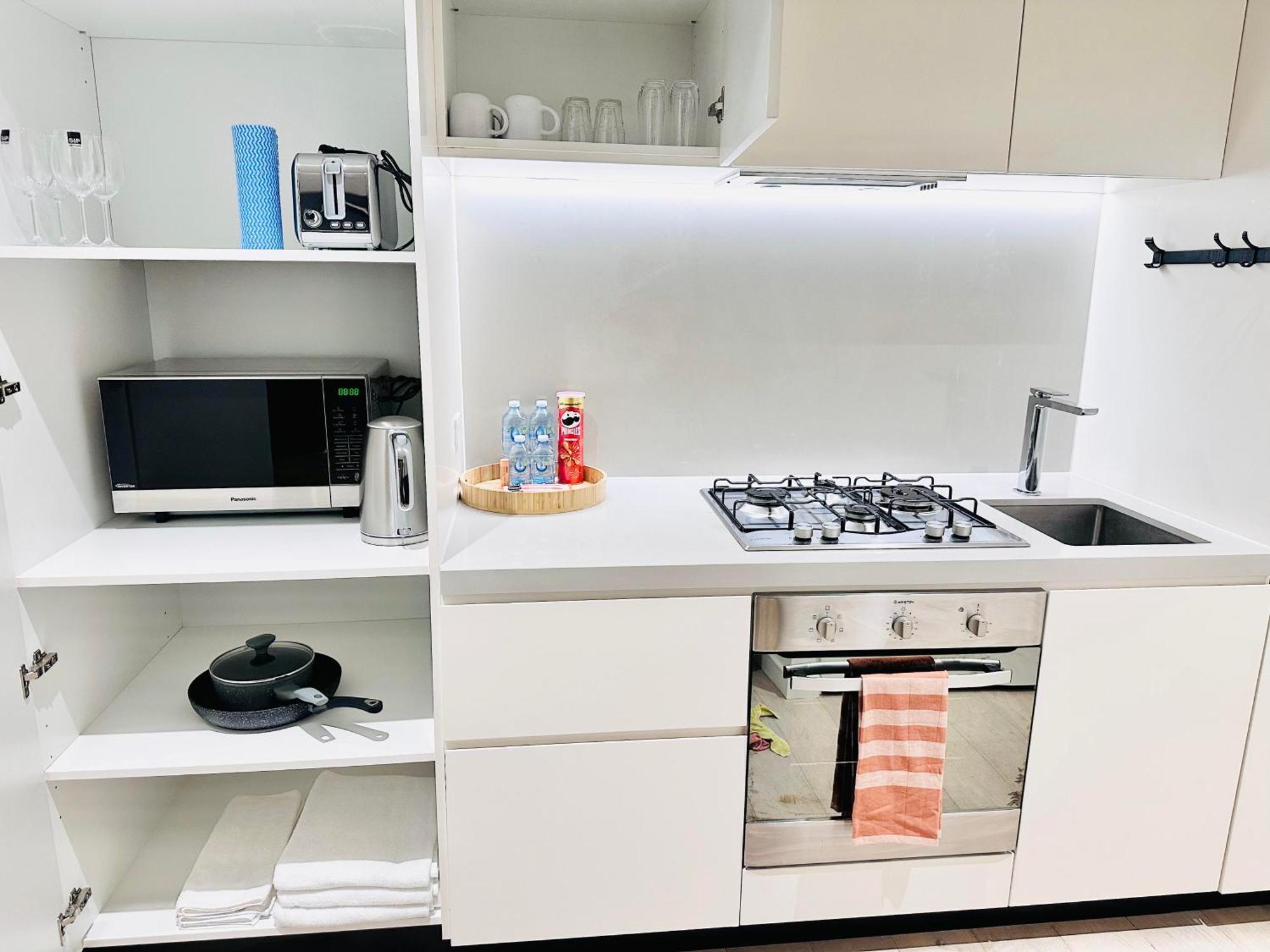 Melbourne Cbd Empire Apartment エクステリア 写真